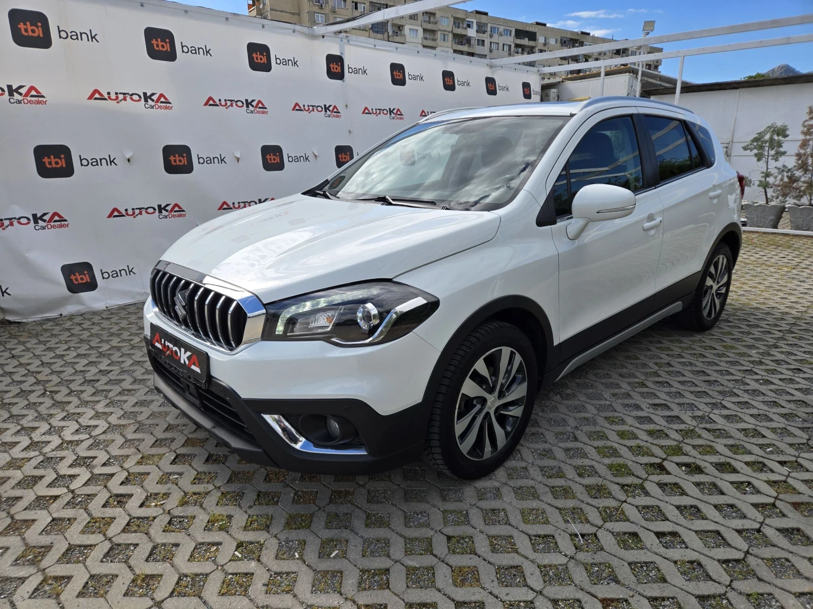 Suzuki SX4 S-Cross 1.6DDIS-120кс= ALLGRIP= АВТОМАТ= FACE= DISTR= PANO, снимка 6 - Автомобили и джипове - 54544185