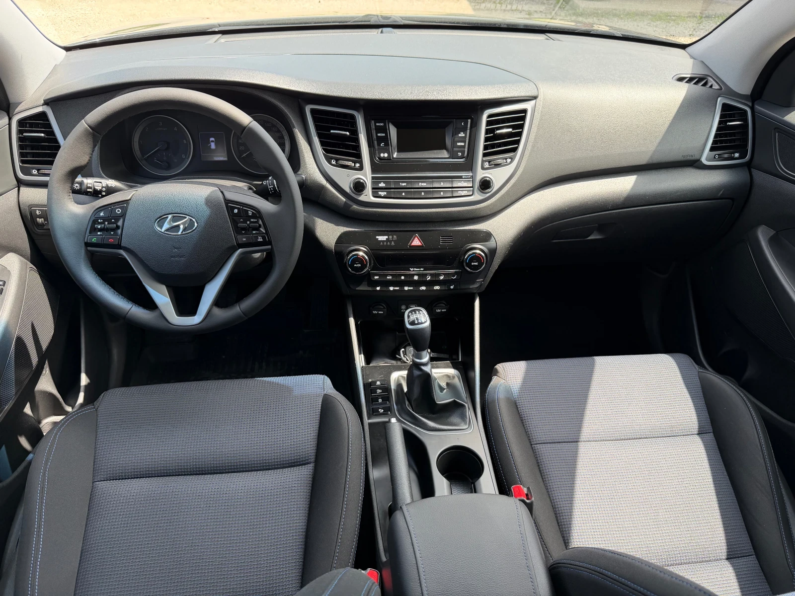 Hyundai Tucson 1.7/116кс 2WD EVRO6 150000км Сервизни документи, снимка 11 - Автомобили и джипове - 54808139