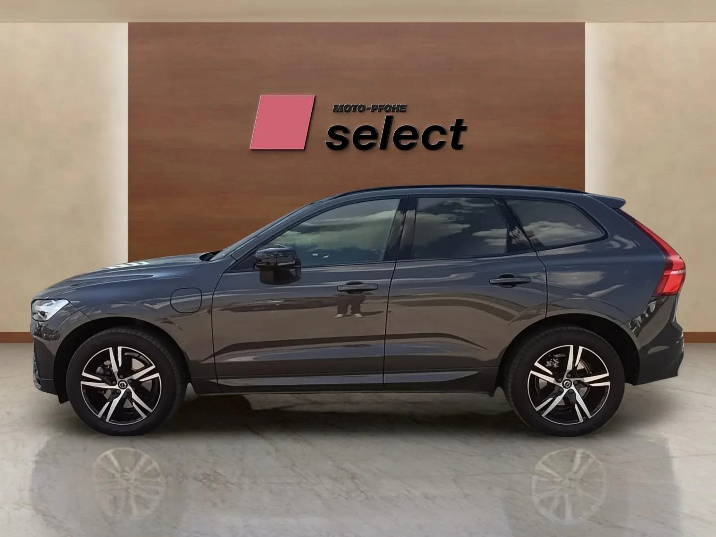 Volvo XC60 2.0 T6, снимка 8 - Автомобили и джипове - 55608104