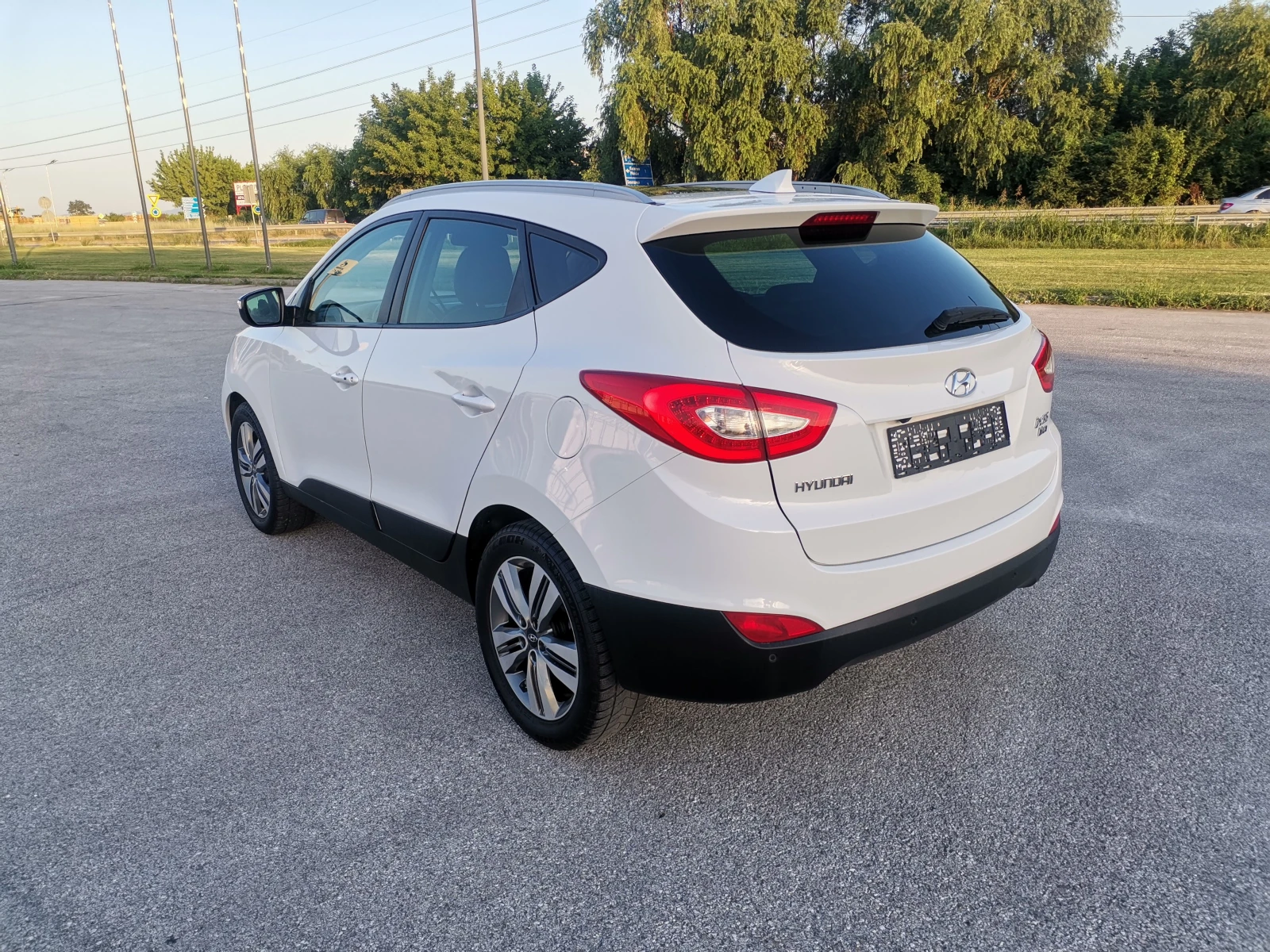 Hyundai IX35 1, 7cdti фейс/панорама, снимка 3 - Автомобили и джипове - 55682493