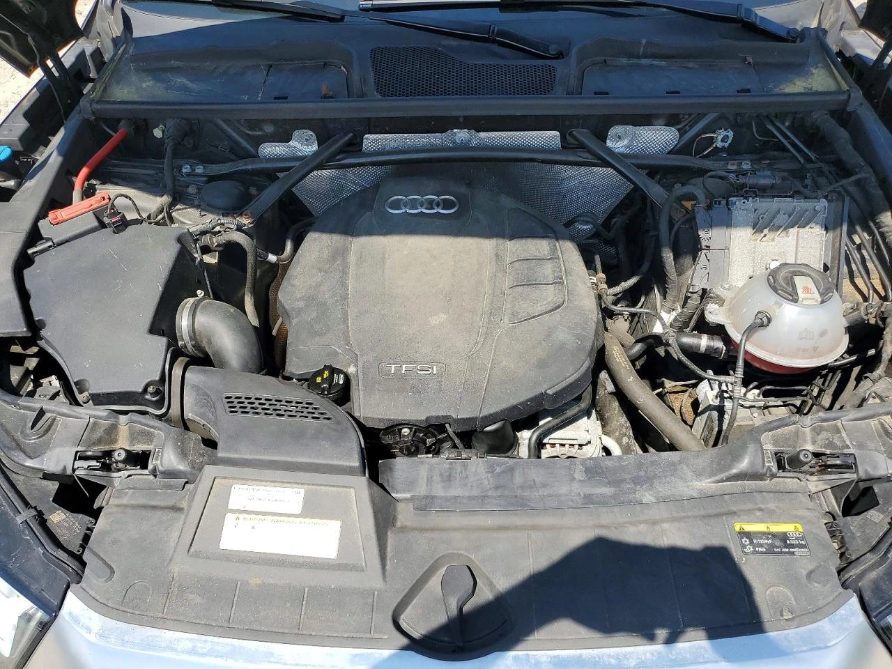 Audi Q5 2.0l Premium Plus, снимка 12 - Автомобили и джипове - 55956657