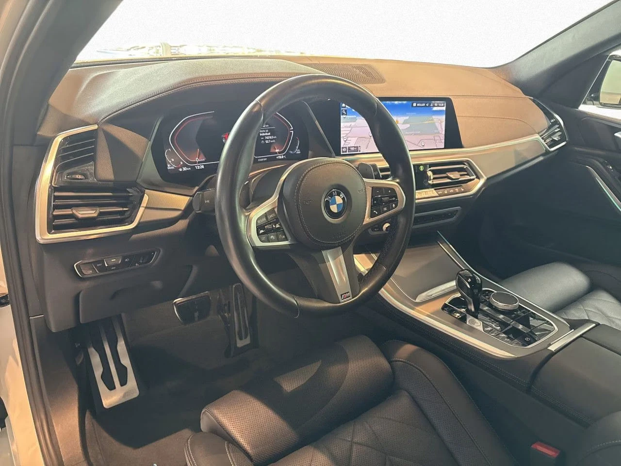 BMW X5 30d/M-SPORT/286HP/MEMO/CAM/ACC/CPLAY/LED/NAVI/694q, снимка 6 - Автомобили и джипове - 56199567