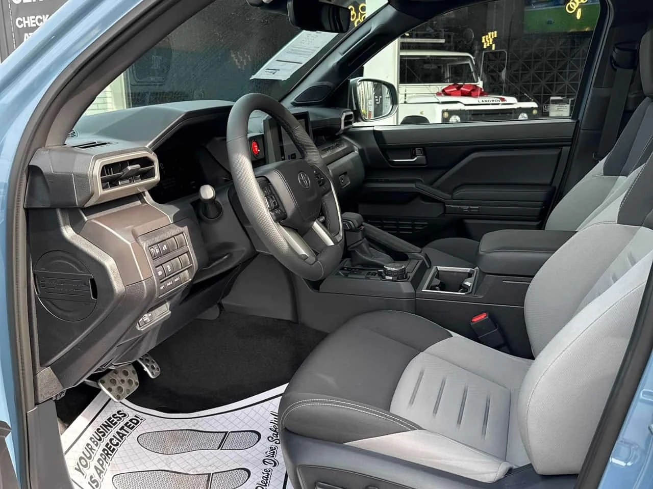 Toyota Tacoma * 4x4 Double Cab Auto * CARFAX * ����� �� �������� | Mobile.bg � ����������� 5