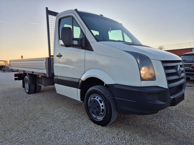 VW Crafter 2.5TDI Климатик, снимка 1 - Бусове и автобуси - 48747813