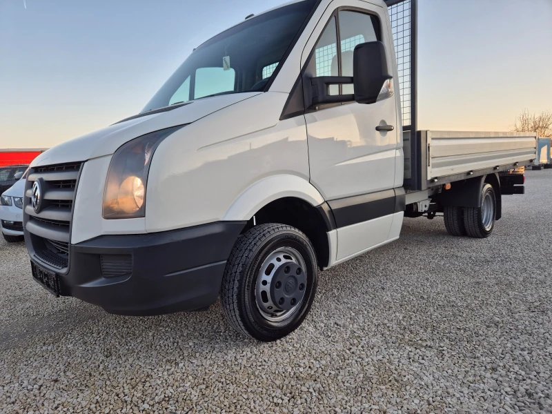 VW Crafter 2.5TDI Климатик, снимка 3 - Бусове и автобуси - 48747813