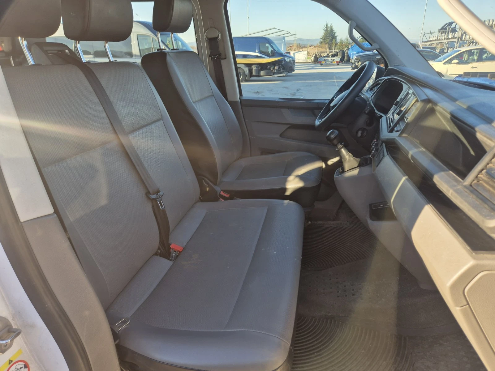 VW Transporter 2.0D | Mobile.bg   13