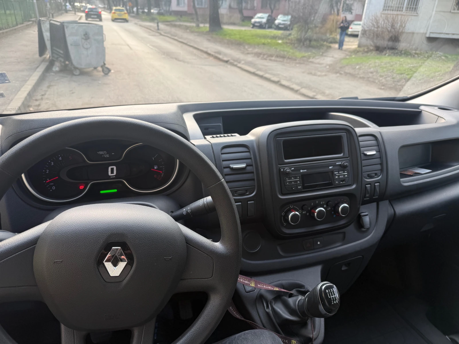 Renault Trafic, снимка 10 - Бусове и автобуси - 54114655