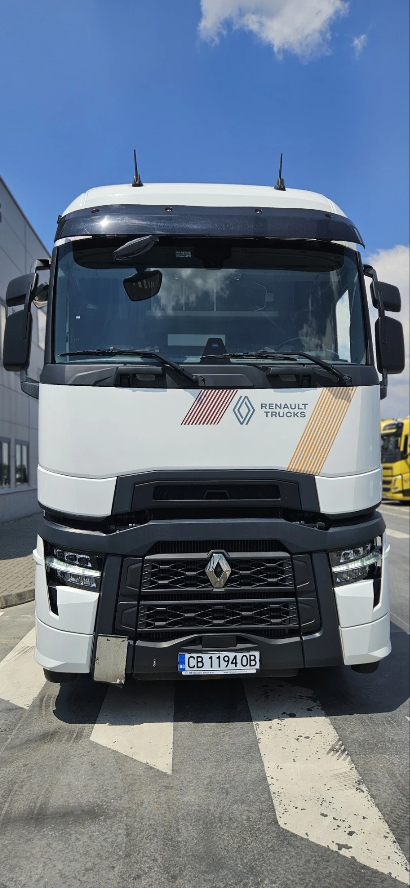 Renault T * 520* ЛИЗИНГ НА НОВИ ФИРМИ* , снимка 3 - Камиони - 55061695