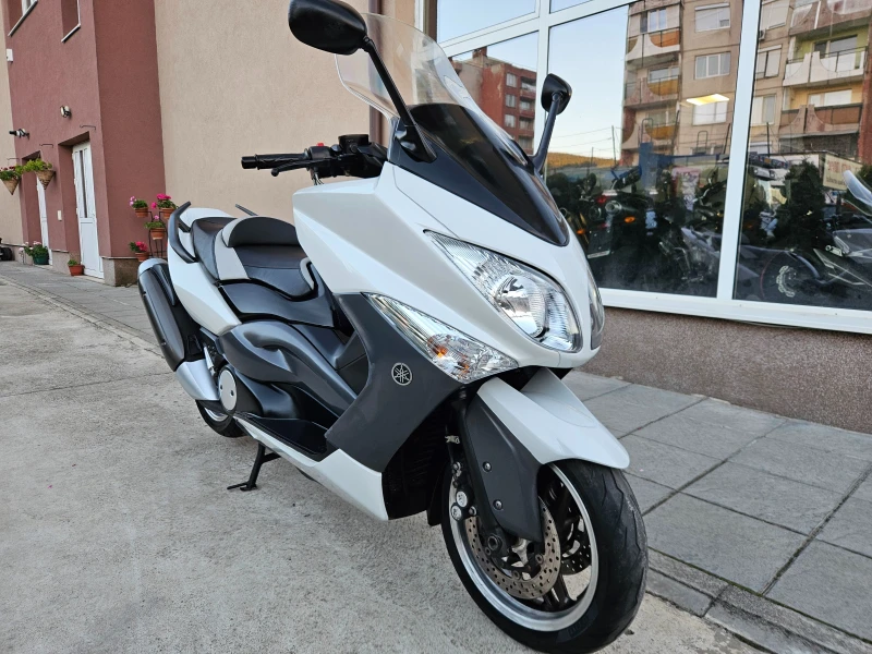 Yamaha T-max 500ie, White Max 500, Anniversary!, снимка 1 - Мотоциклети и мототехника - 47372573