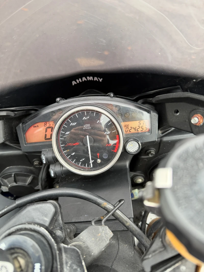 Yamaha YZF-R6 10 facelift Akrapovic Генерация, снимка 9 - Мотоциклети и мототехника - 52344137