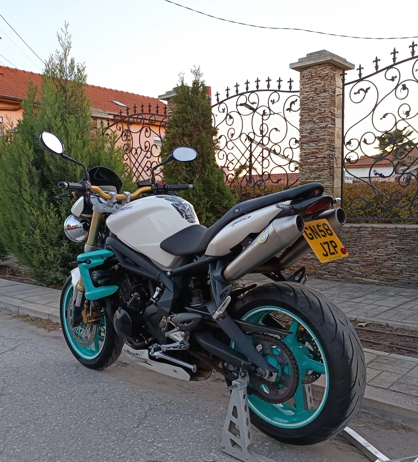 Triumph Street Triple 675 A2 35kw - изображение 6