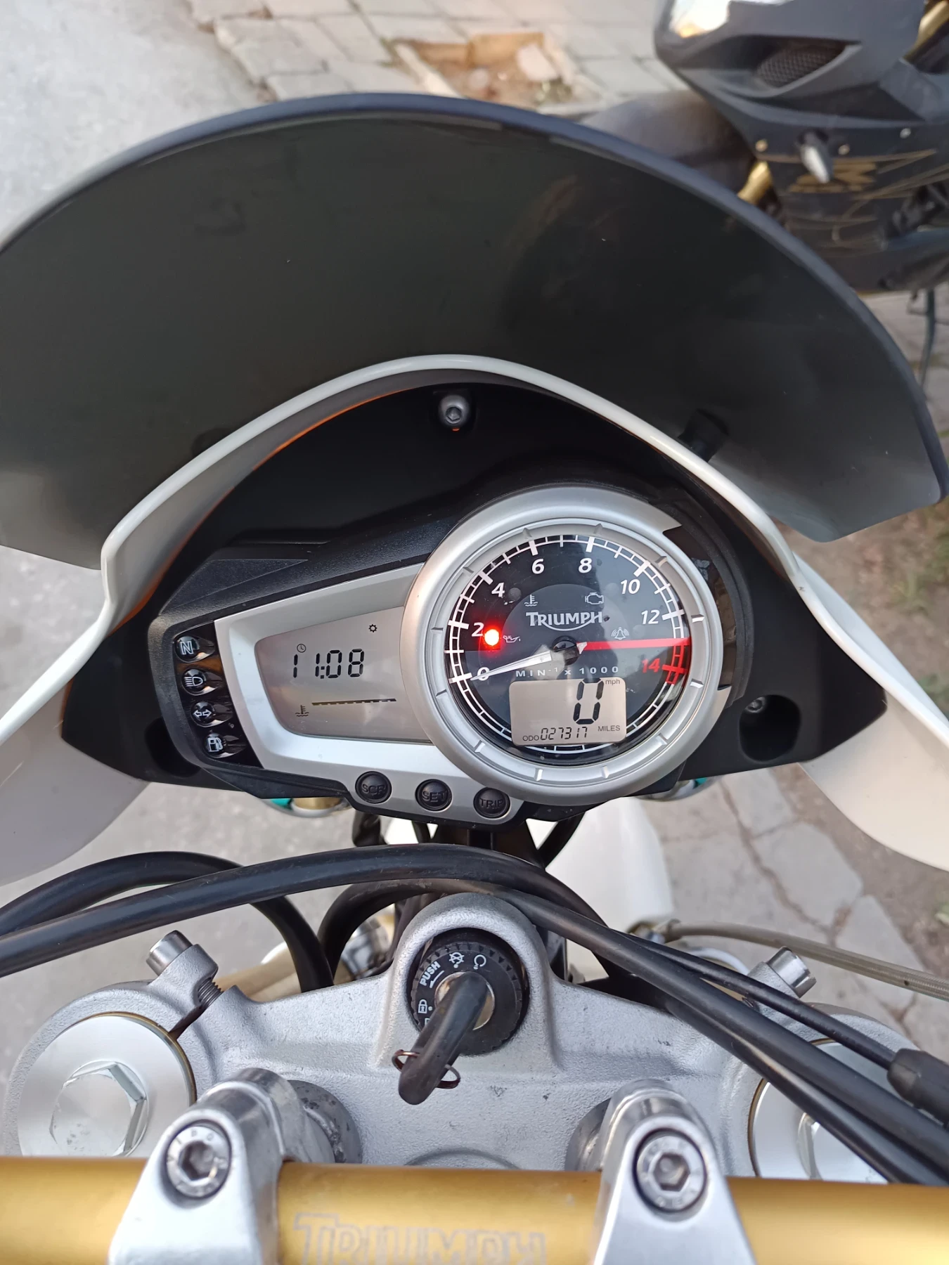 Triumph Street Triple 675 A2 35kw - изображение 10