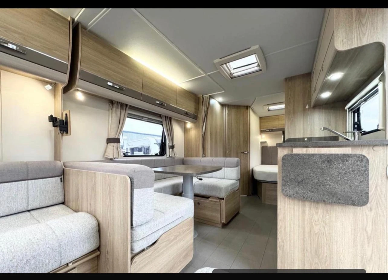 Каравана Eldis Avante 840, снимка 7 - Каравани и кемпери - 53915647