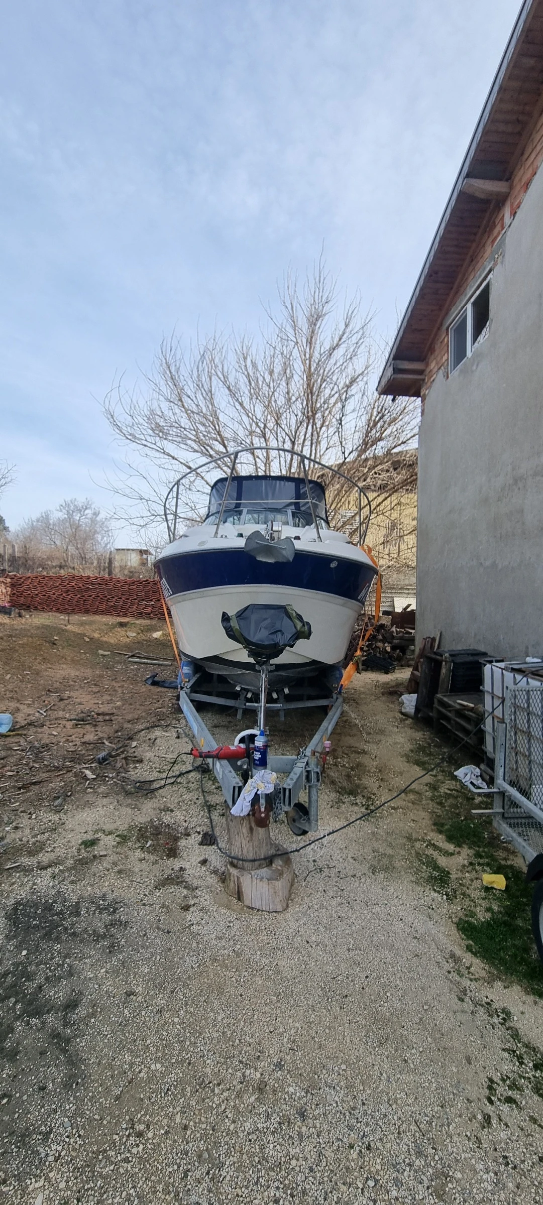 Моторна яхта Bayliner 245 sb, снимка 7 - Воден транспорт - 54938165