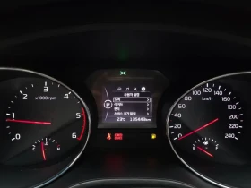 Kia Carnival 9-Seater Luxury, снимка 8