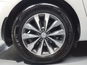 Kia Carnival 9-Seater Luxury, снимка 5