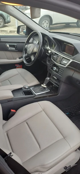 Mercedes-Benz E 200 E 212 CGI, снимка 6