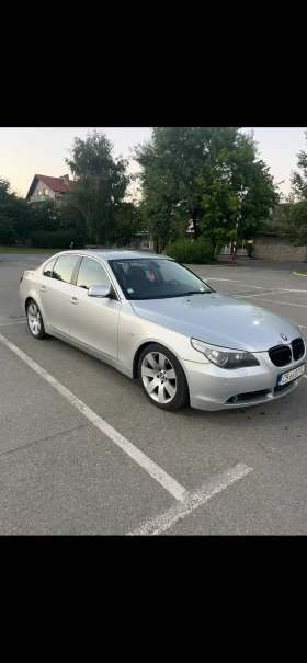     BMW 525