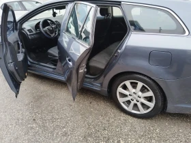 Toyota Avensis 2.2 D4D - 9899 лв. / 5061.28 € - 32453224 8