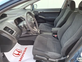 Honda Civic 1.8 i-VTEC Executive 16V AT, снимка 13
