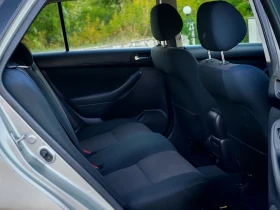 Toyota Avensis 2.0D4D(126)* FACELIFT* КЛИМАТРОНИК* НОВ ВНОС*  | Auto.bg — изображение 15