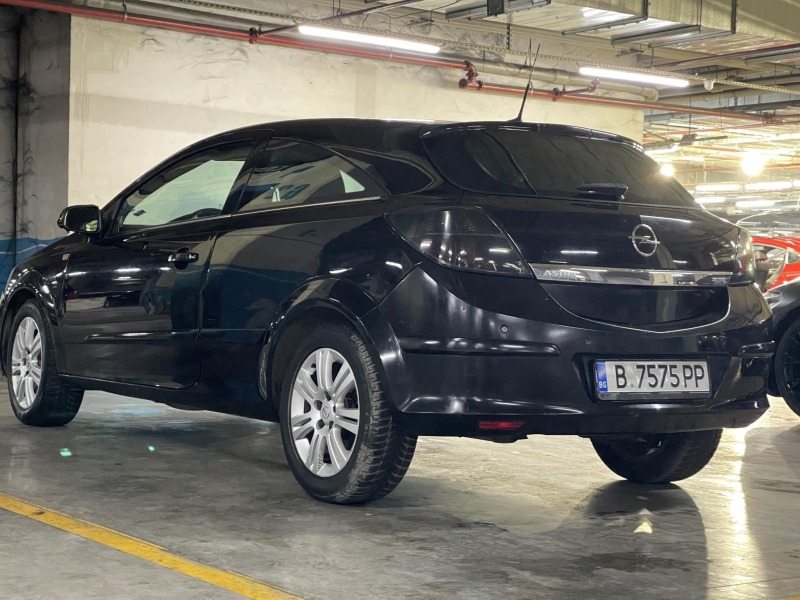 Opel Astra, снимка 1 - Автомобили и джипове - 46082319