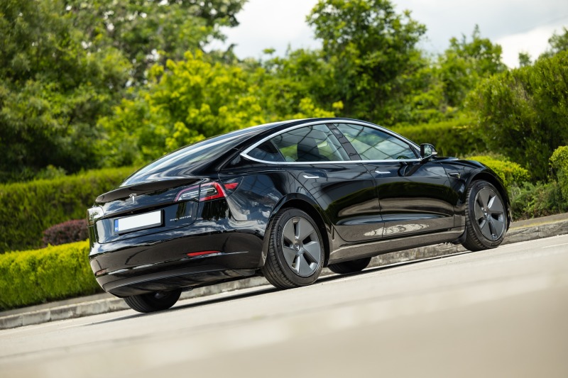 Tesla Model 3 LONG RANGE 4X4 ЕВРОПЕЙСКА, снимка 4 - Автомобили и джипове - 46392325