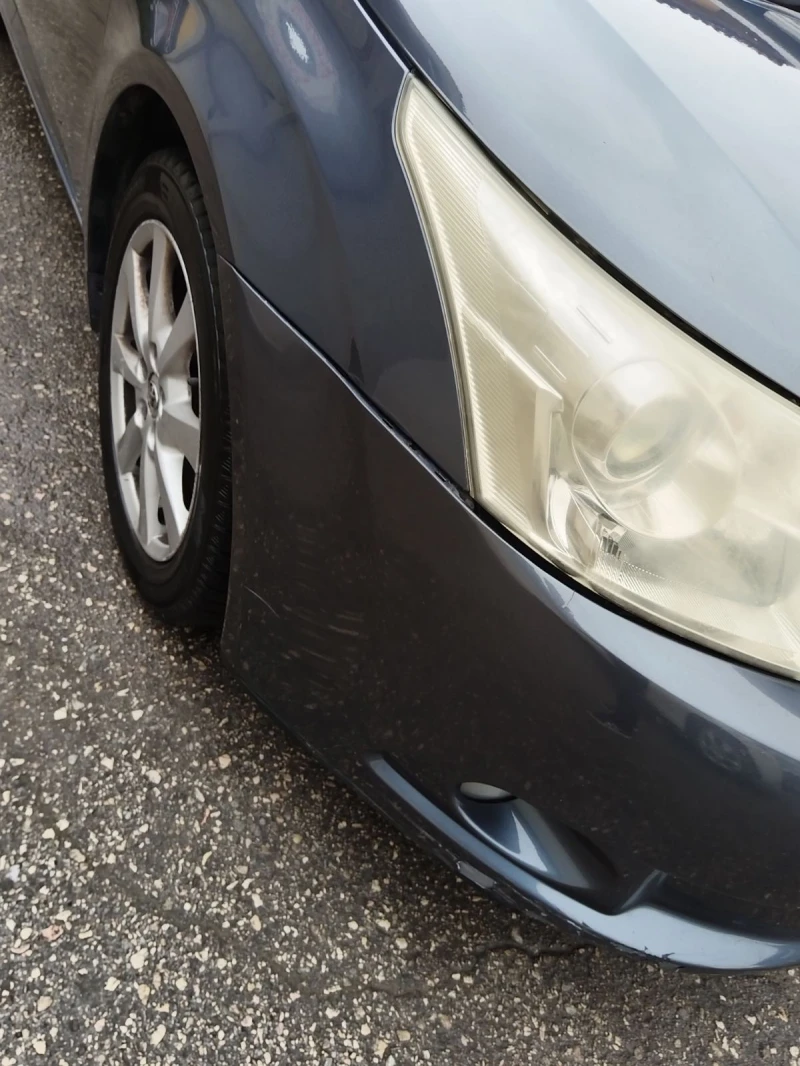 Toyota Avensis 2.2 D4D, снимка 16 - Автомобили и джипове - 52516705