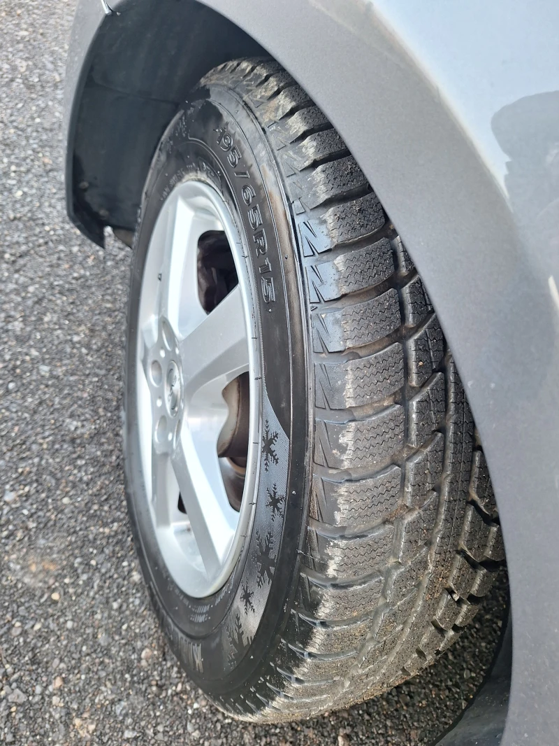 VW Golf 1.6tdi 105k.c, снимка 16 - Автомобили и джипове - 52885661