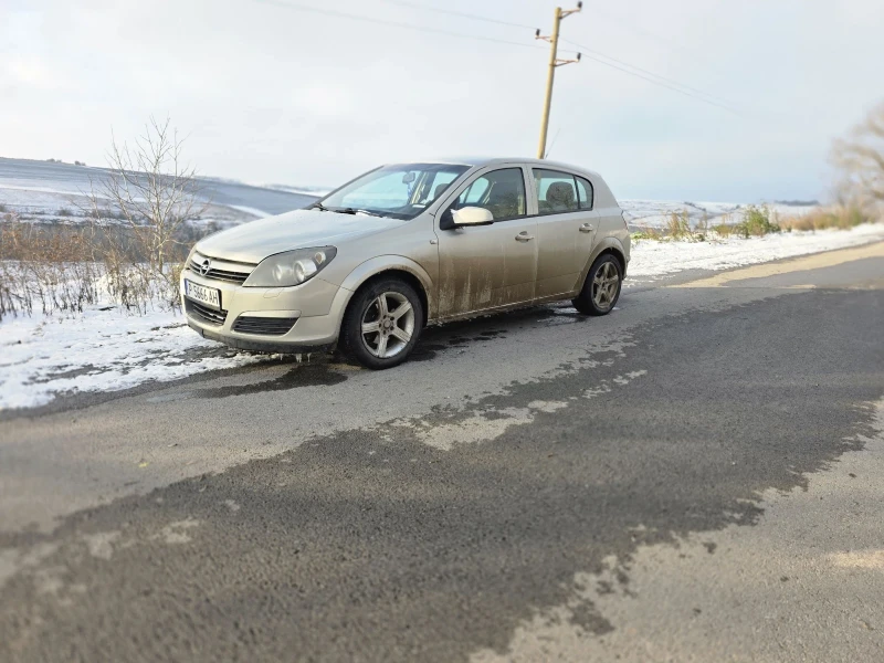 Opel Astra, снимка 4 - Автомобили и джипове - 52906135