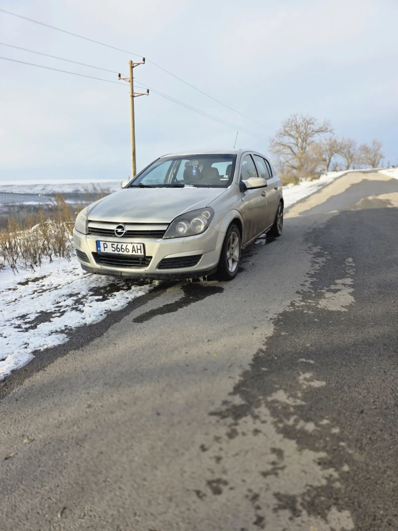 Opel Astra, снимка 3 - Автомобили и джипове - 52906135