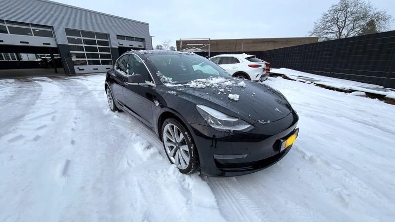 Tesla Model 3 Long Range AWD , снимка 2 - Автомобили и джипове - 53097351
