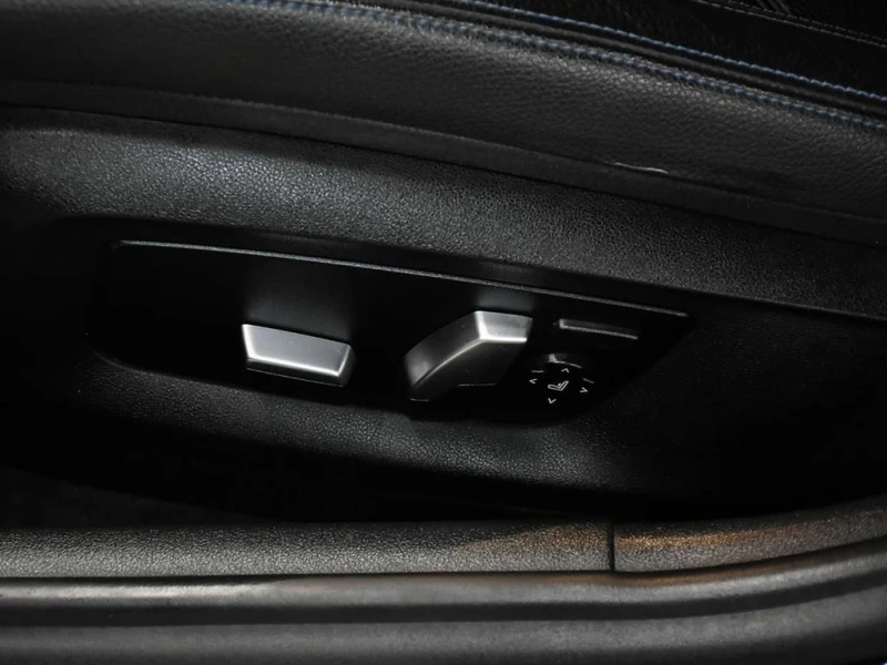 BMW 530 * xDrive * CARFAX * ЦЕНА ДО БГ, снимка 16 - Автомобили и джипове - 53155224