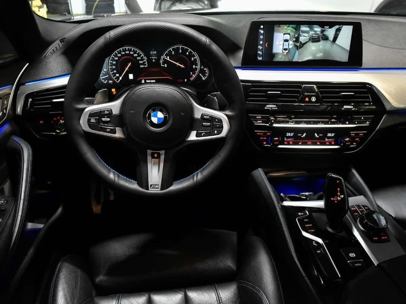 BMW 530 * xDrive * CARFAX * ЦЕНА ДО БГ, снимка 11 - Автомобили и джипове - 53155224