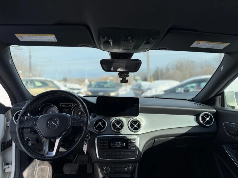 Mercedes-Benz CLA 250, снимка 6 - Автомобили и джипове - 53328147