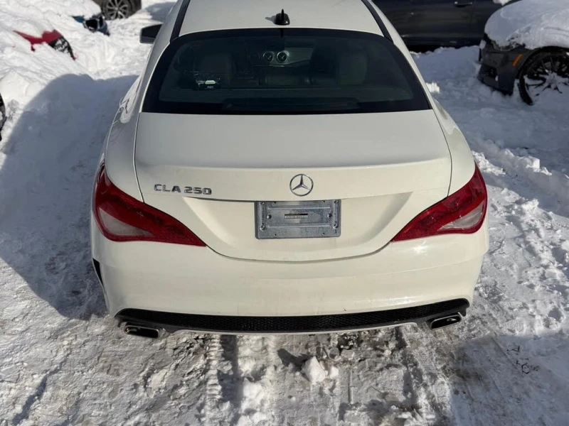 Mercedes-Benz CLA 250, снимка 4 - Автомобили и джипове - 53328147