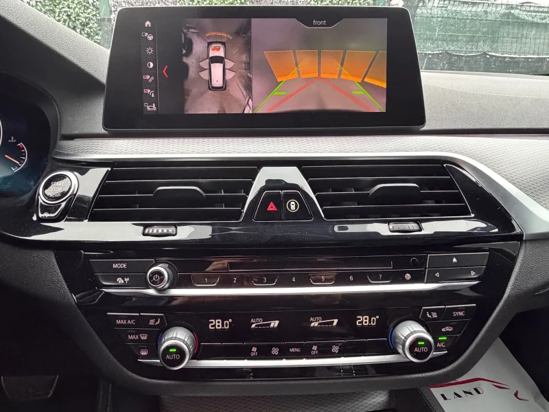 BMW 530 4х4/M-Sport/Led/Navi/Headup/Keyles/СОБСТВЕН ЛИЗИНГ, снимка 10 - Автомобили и джипове - 53352758