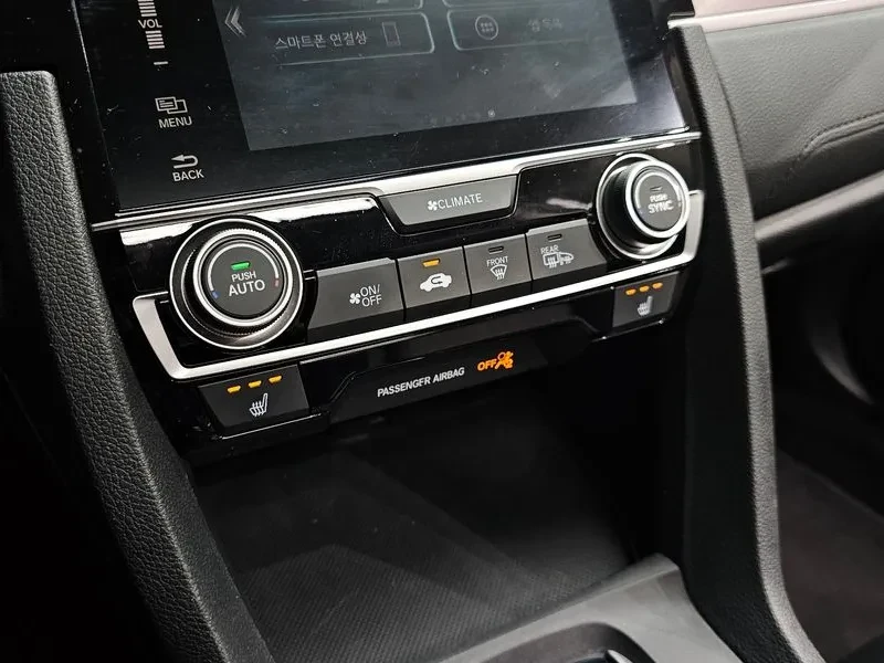 Honda Civic 2.0 10Th Generation, снимка 17 - Автомобили и джипове - 56354149