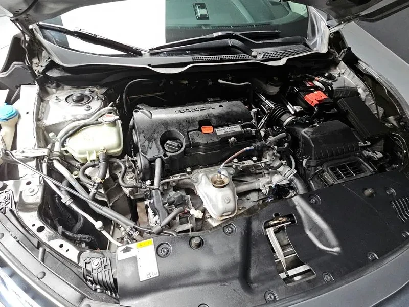 Honda Civic 2.0 10Th Generation, снимка 6 - Автомобили и джипове - 56354149