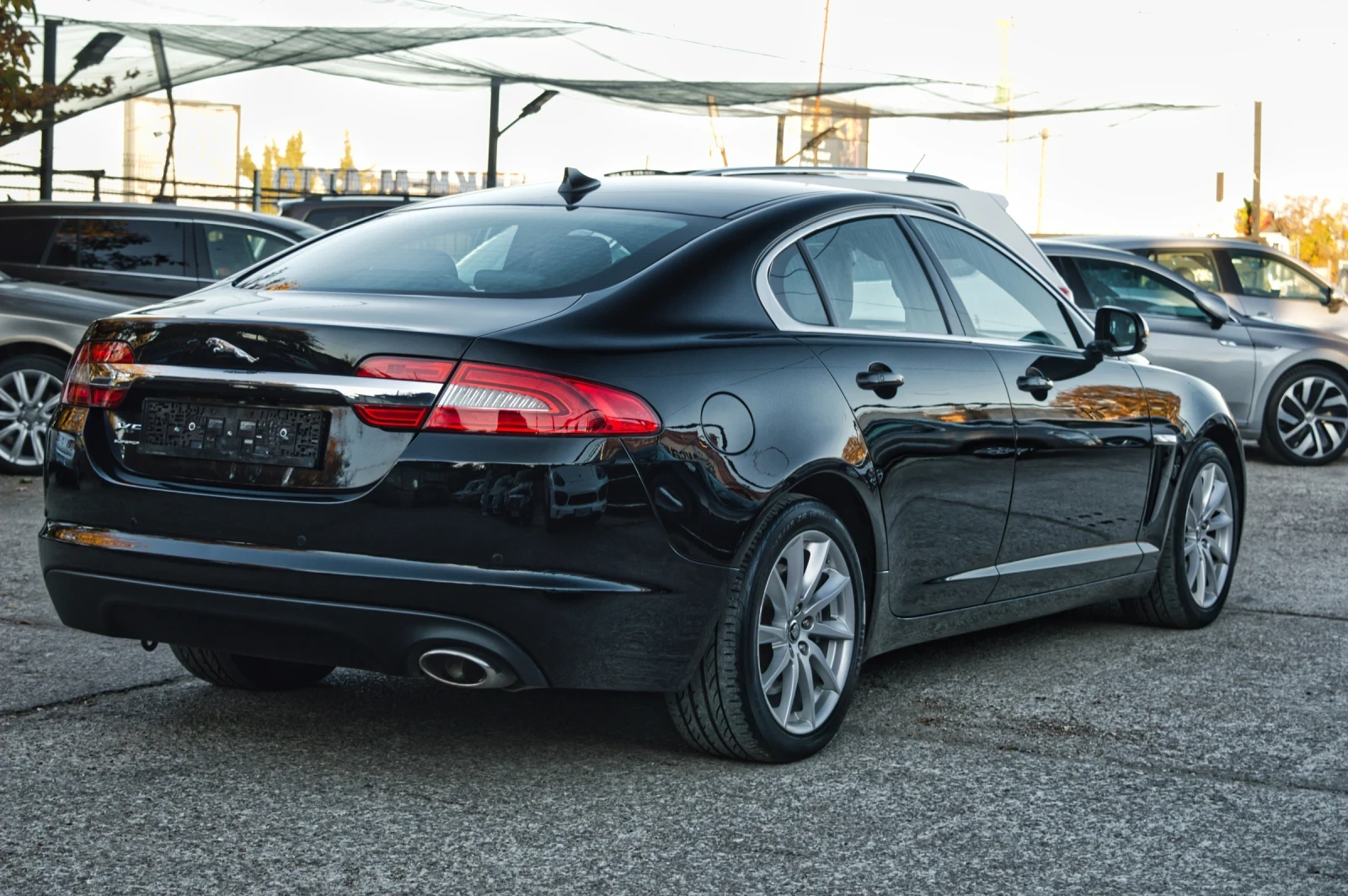 Jaguar Xf 2.2D LUXURY EDITION - изображение 4