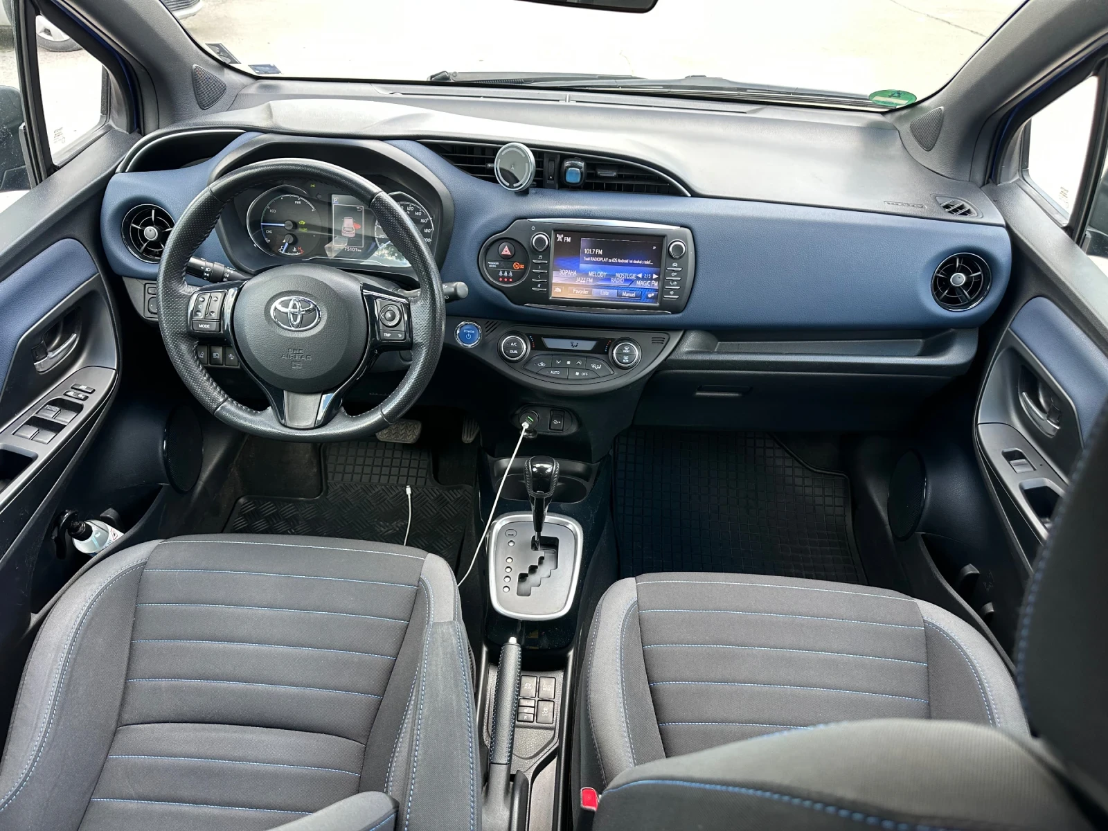 Toyota Yaris  - изображение 7