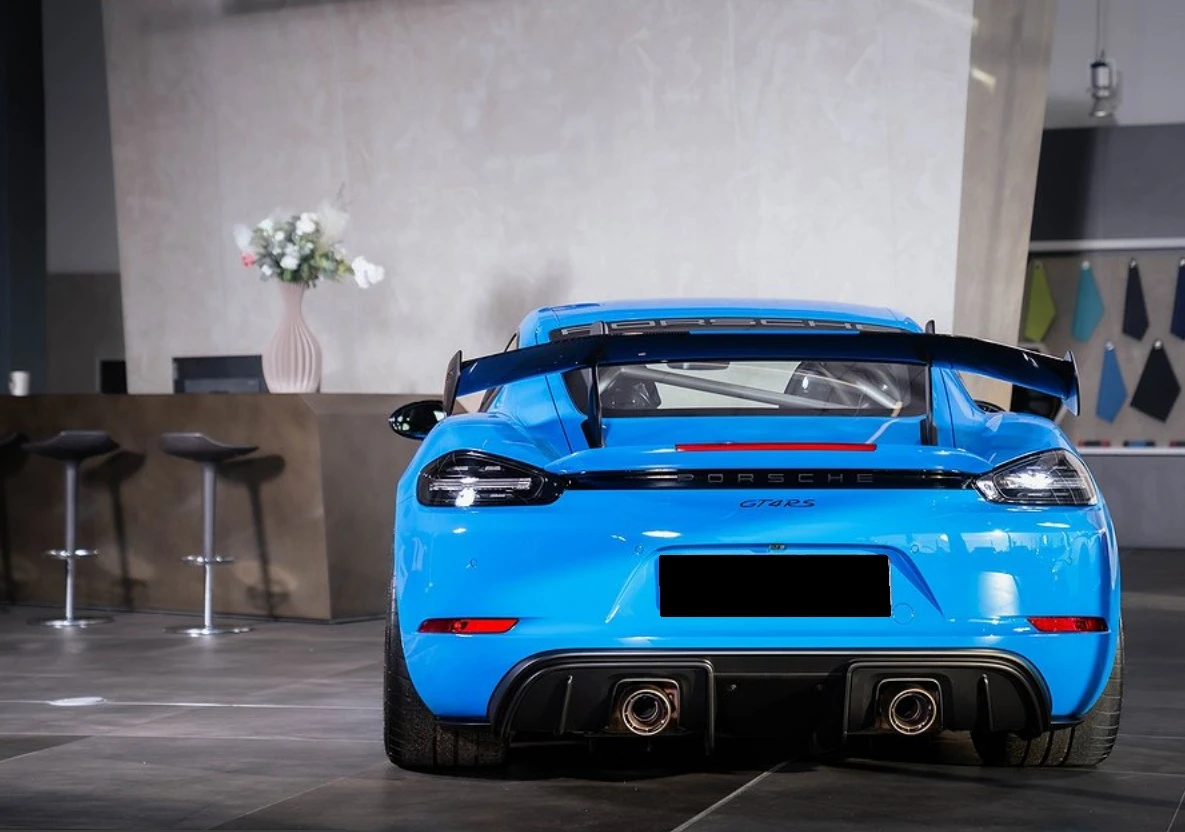 Porsche Cayman 718 GT4 RS Weissach Clubsport - изображение 5