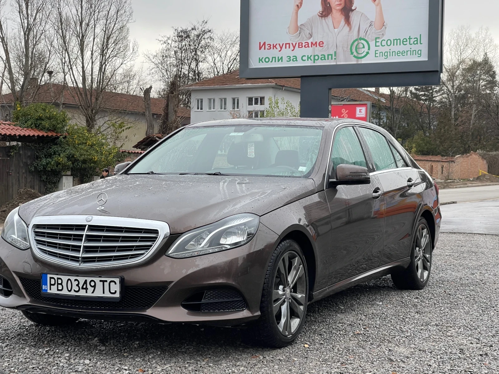 Mercedes-Benz E 200  - изображение 5