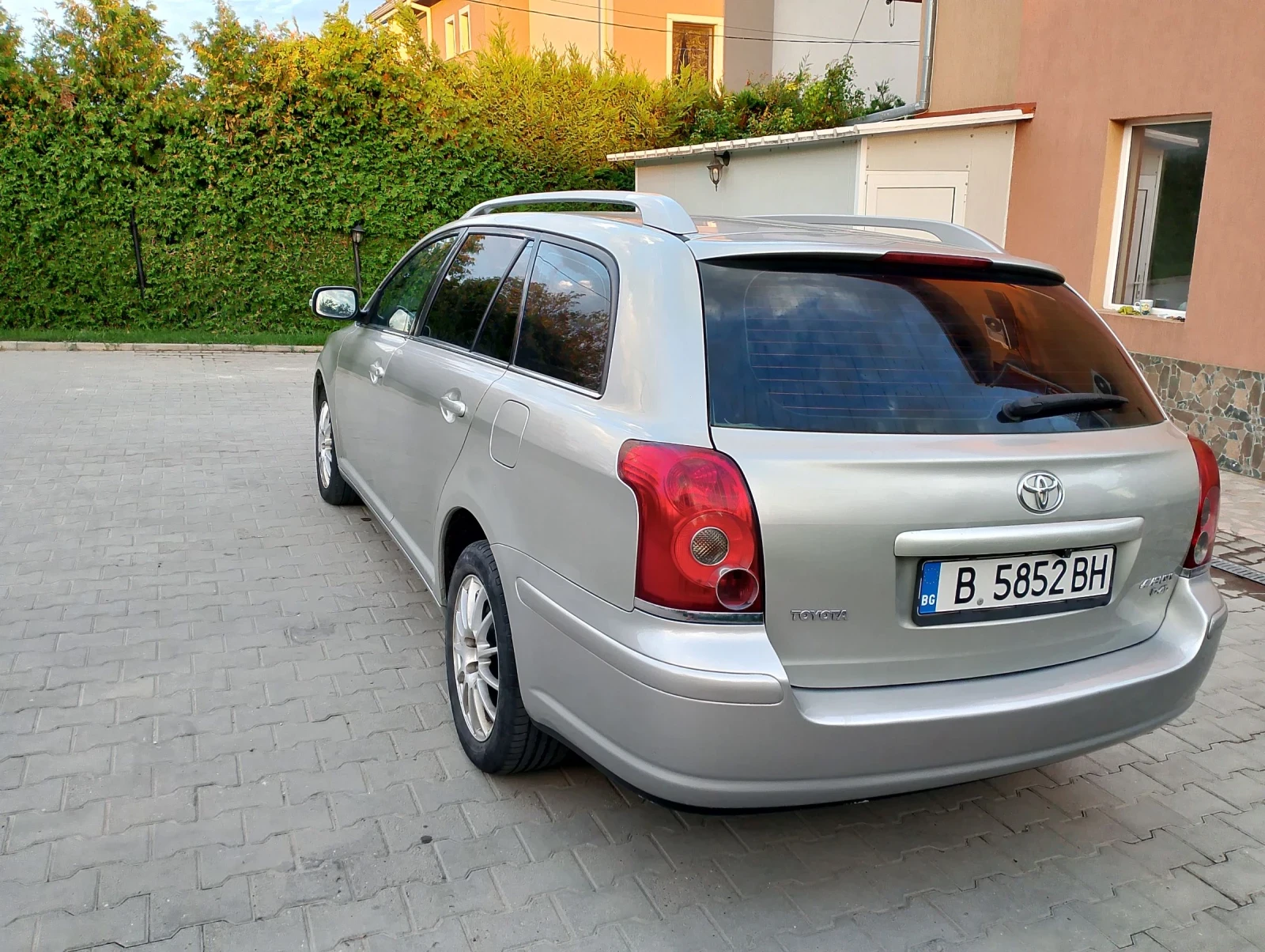 Toyota Avensis 2.2 D4D diesel 150 к.с. - изображение 3