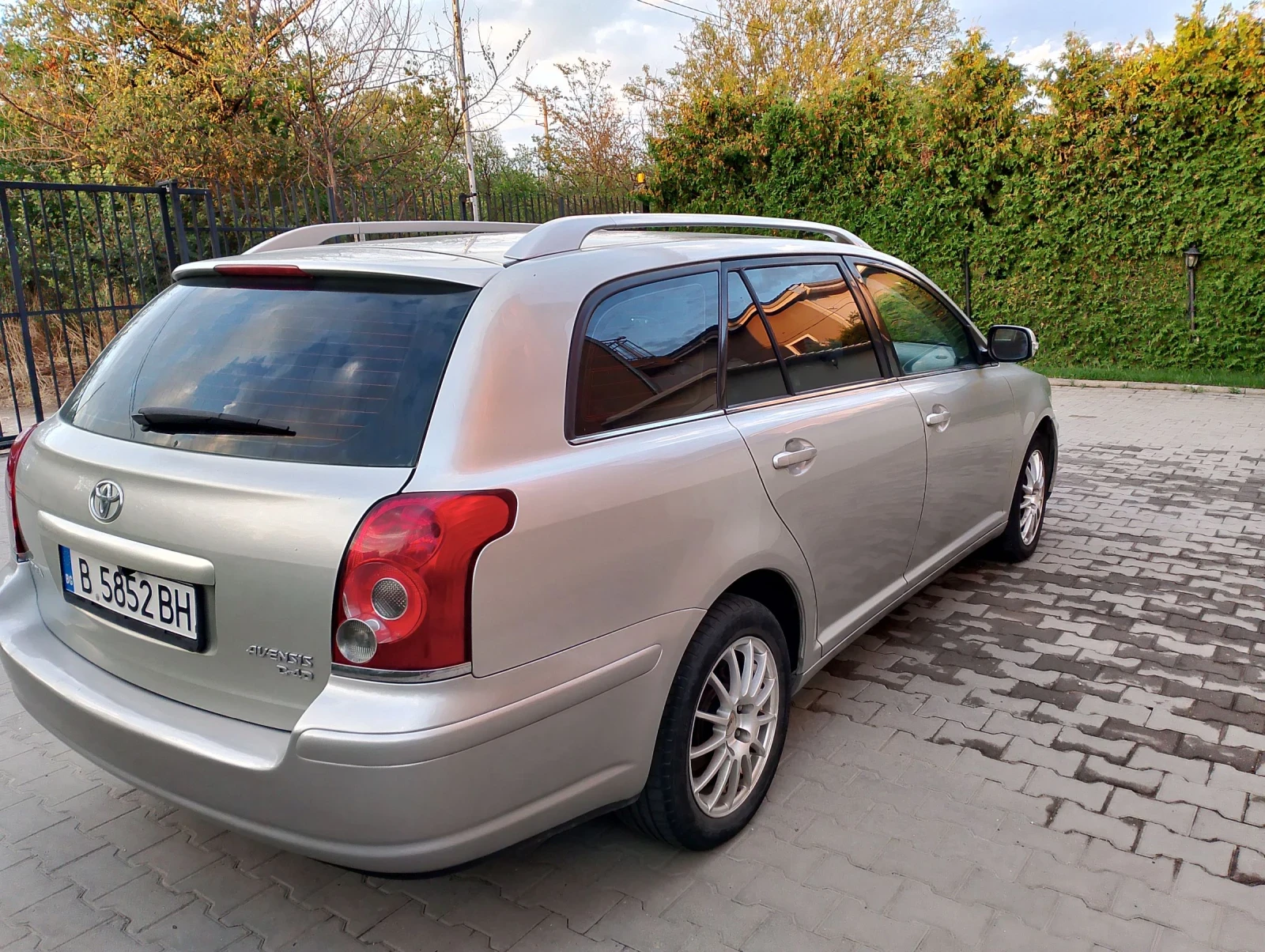 Toyota Avensis 2.2 D4D diesel 150 к.с. - изображение 4