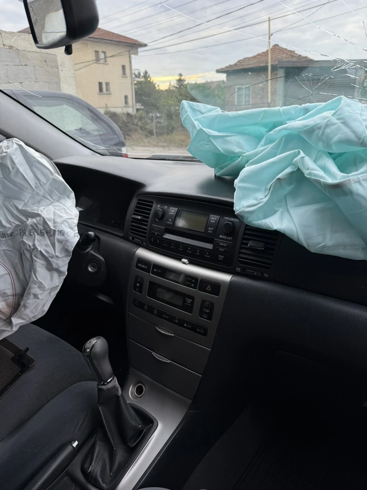 Toyota Corolla verso 2.0 D-4D - изображение 8