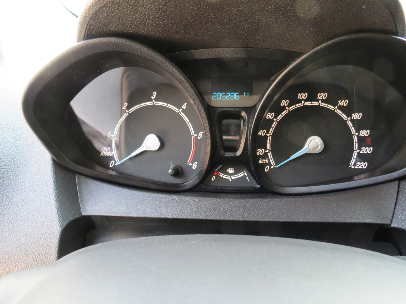 Ford Courier 1.5 TDCi 100PS | Mobile.bg   13