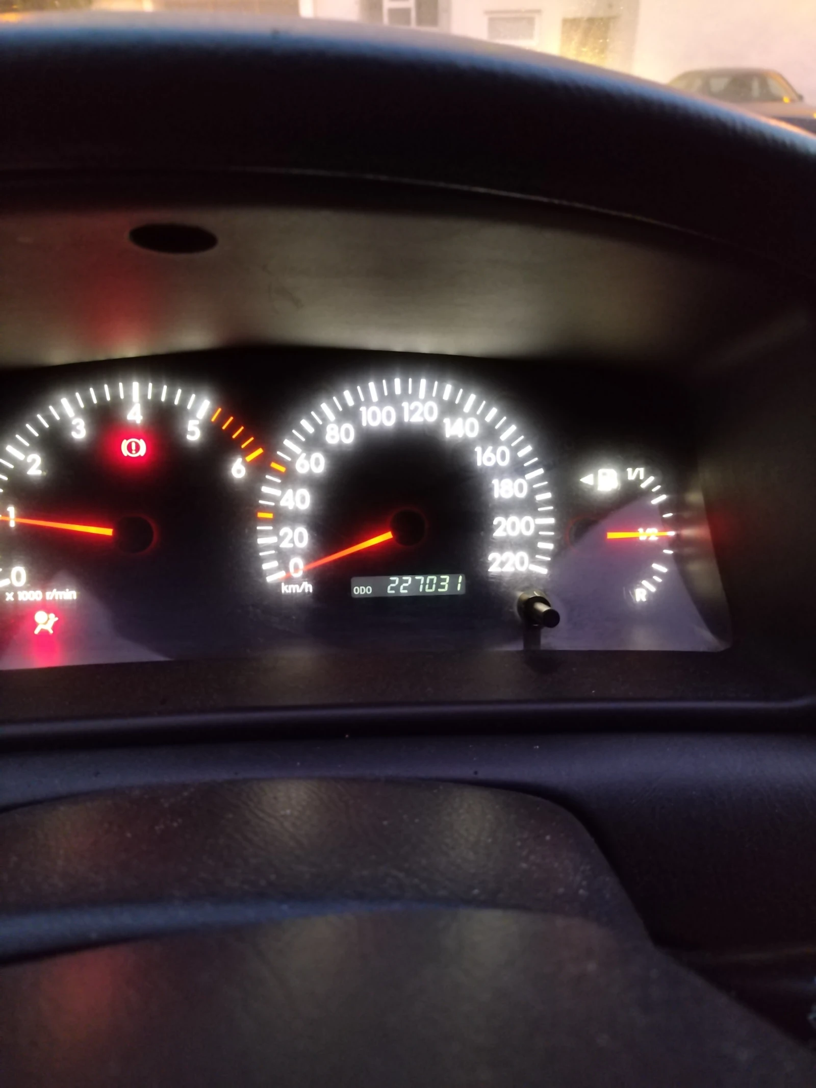 Toyota Corolla  - изображение 3