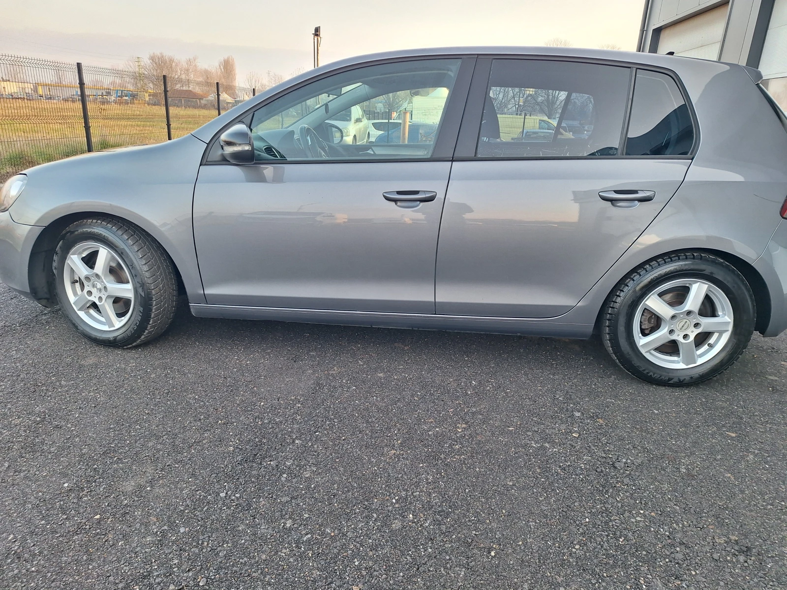 VW Golf 1.6tdi 105k.c | Mobile.bg � ����������� 6