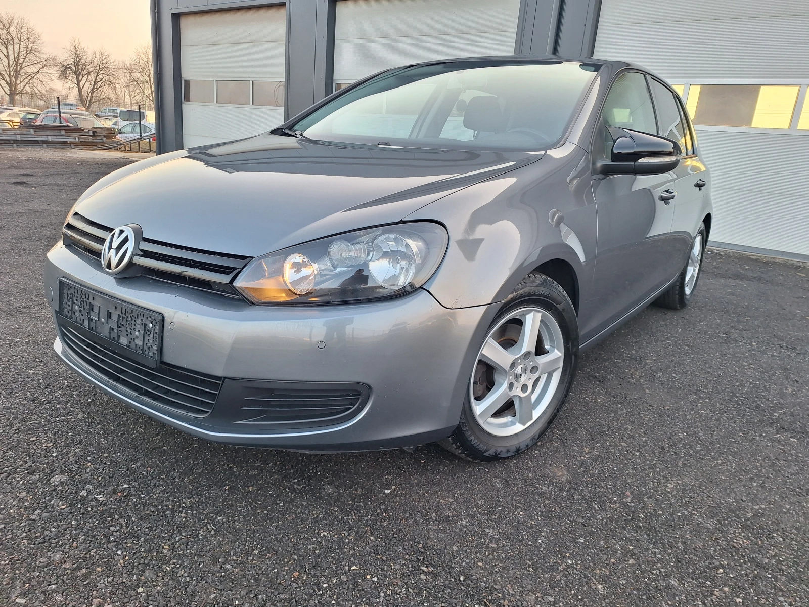 VW Golf 1.6tdi 105k.c | Mobile.bg � ����������� 2